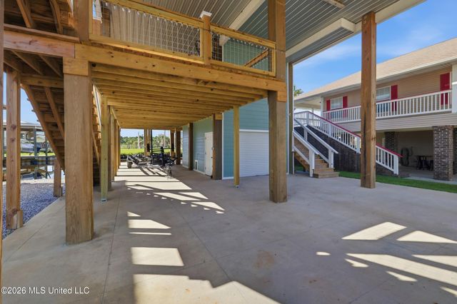 4062 Devon Street, Bay Saint Louis, MS 39520