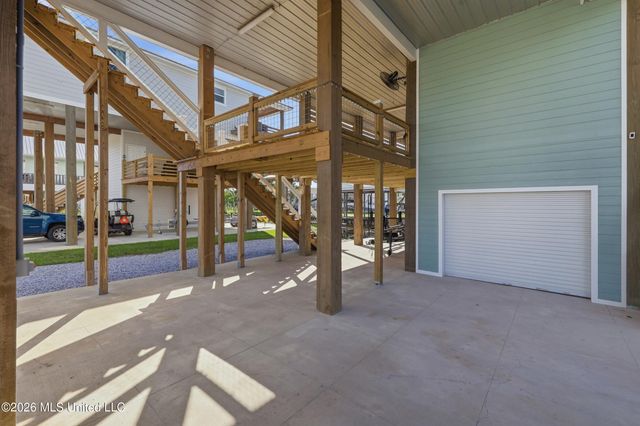 4062 Devon Street, Bay Saint Louis, MS 39520