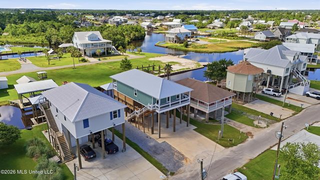 4062 Devon Street, Bay Saint Louis, MS 39520