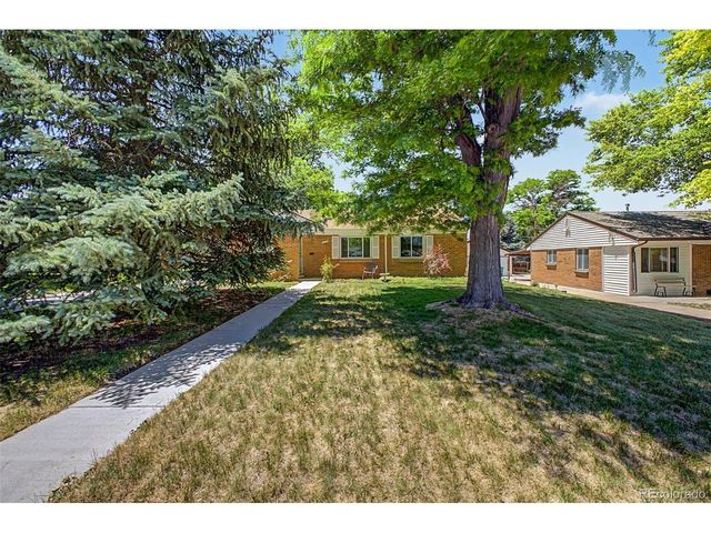 3429 S Fairfax St, Denver, CO 80222