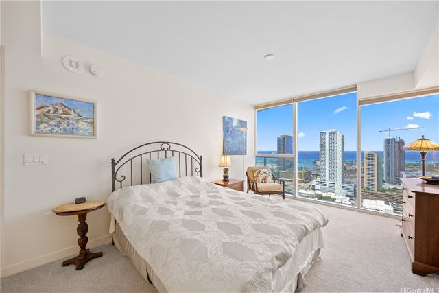 888 Kapiolani Boulevard 3207, Honolulu, HI 96813