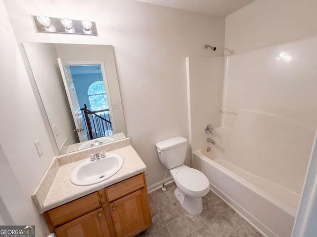 7425 Bodnant Drive, Fairburn, GA 30213