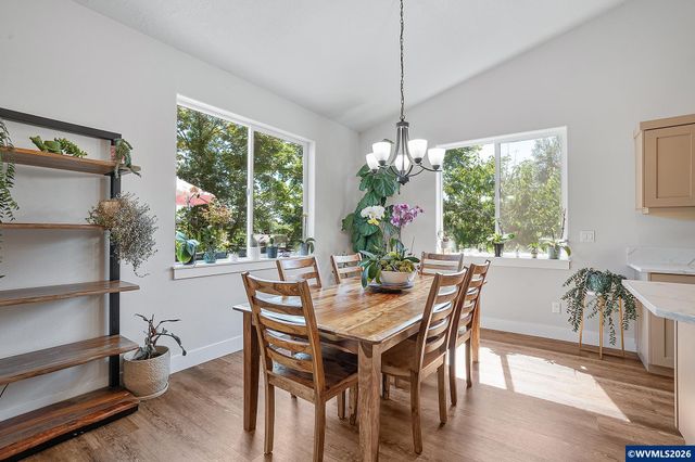 1280 Westwood Dr NW, Salem, OR 97304