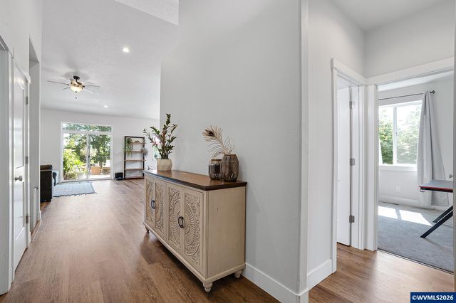 1280 Westwood Dr NW, Salem, OR 97304