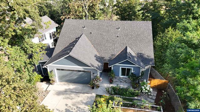 1280 Westwood Dr NW, Salem, OR 97304