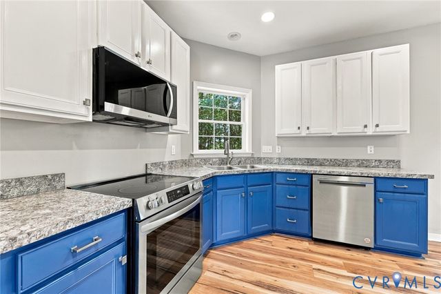 4619 Finney Ct, Chester, VA 23831