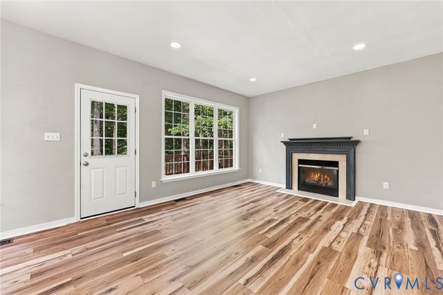 4619 Finney Ct, Chester, VA 23831
