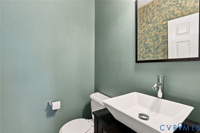 4619 Finney Ct, Chester, VA 23831