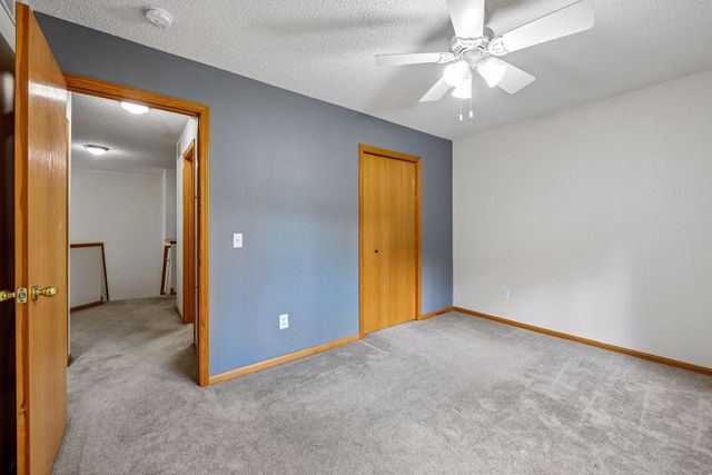 441 Pleasant Lane, Chaska, MN 55318