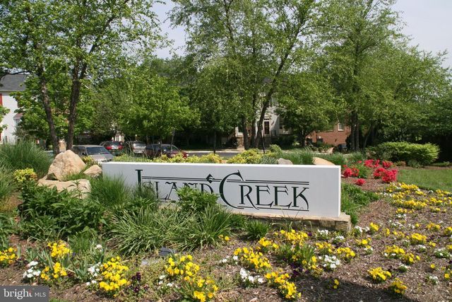 7826 DESIREE ST, Alexandria, VA 22315