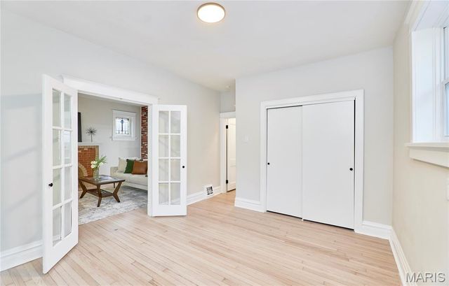 5462 Nottingham Avenue, St Louis, MO 63109