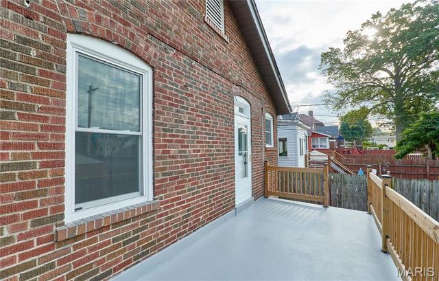 5462 Nottingham Avenue, St Louis, MO 63109