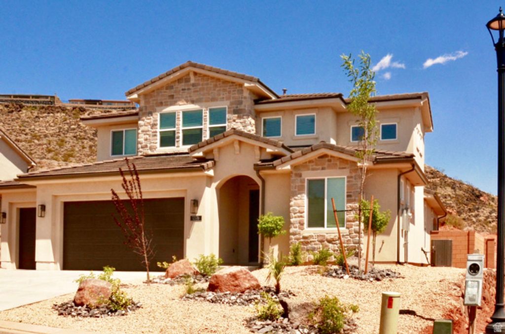 1376 RUSTICO, Washington, UT 84780