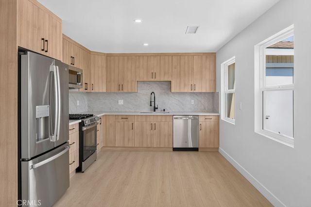 18806 Cairo, Carson, CA 90746