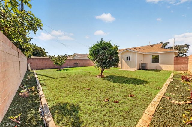 18806 Cairo, Carson, CA 90746
