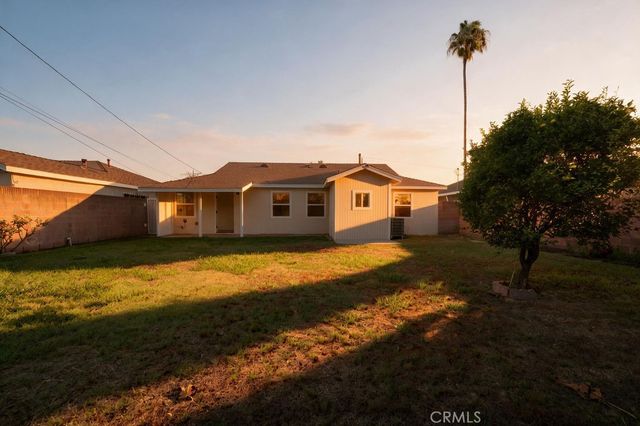 18806 Cairo, Carson, CA 90746