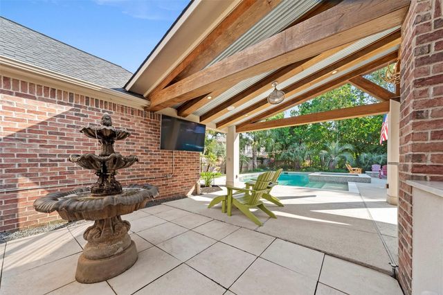 1311 Regal Green Court, Kingwood, TX 77345