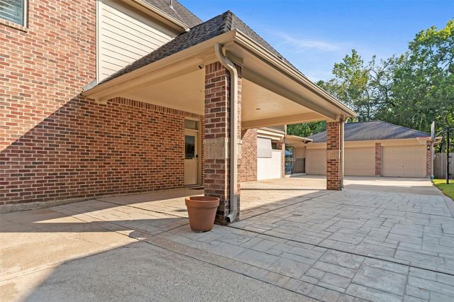 1311 Regal Green Court, Kingwood, TX 77345