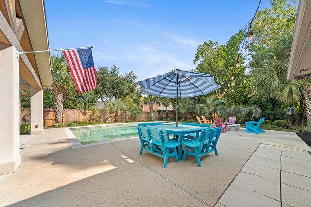 1311 Regal Green Court, Kingwood, TX 77345