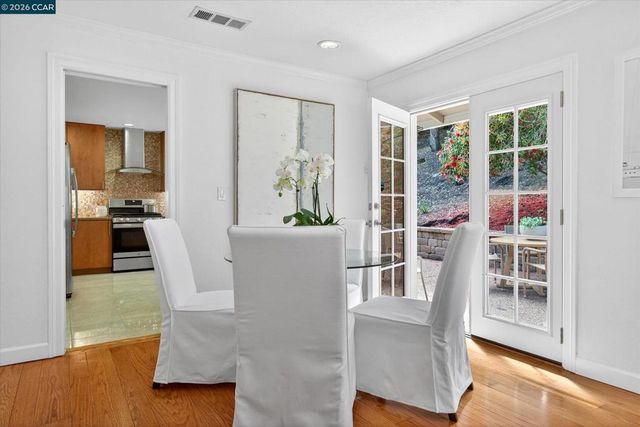 28 Rheem Blvd, Orinda, CA 94563