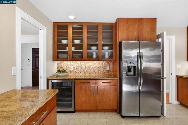28 Rheem Blvd, Orinda, CA 94563