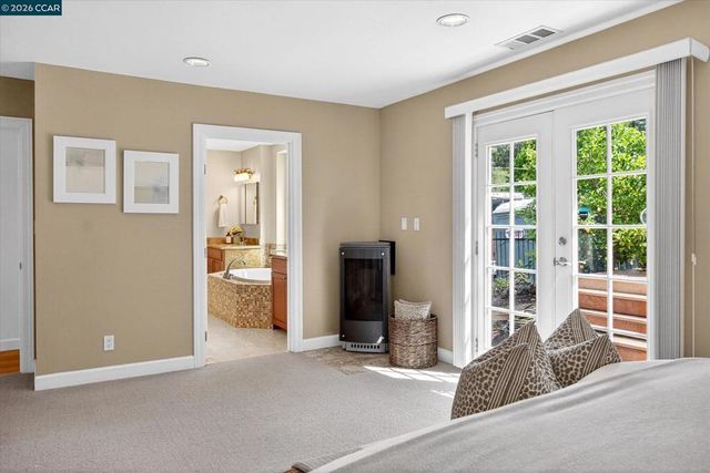 28 Rheem Blvd, Orinda, CA 94563