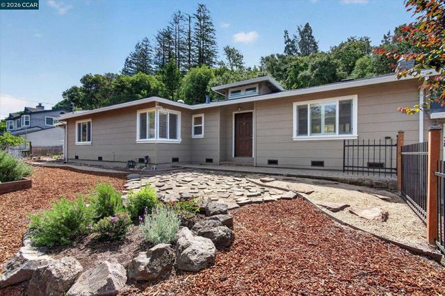 28 Rheem Blvd, Orinda, CA 94563