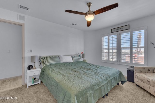 552 Paseo Dulce Avenue, Horizon City, TX 79928
