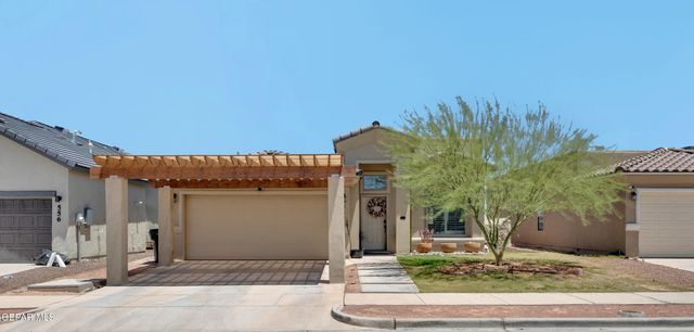 552 Paseo Dulce Avenue, Horizon City, TX 79928