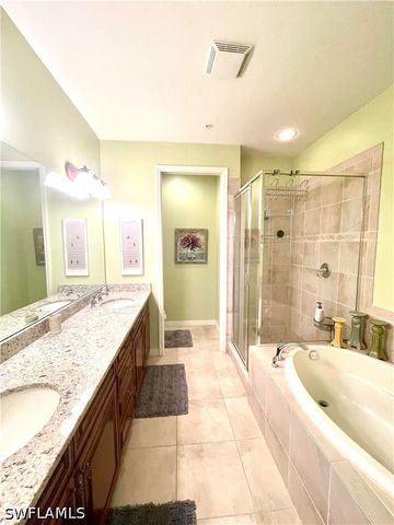 8989 Cambria CIR 1807, Naples, FL 34113