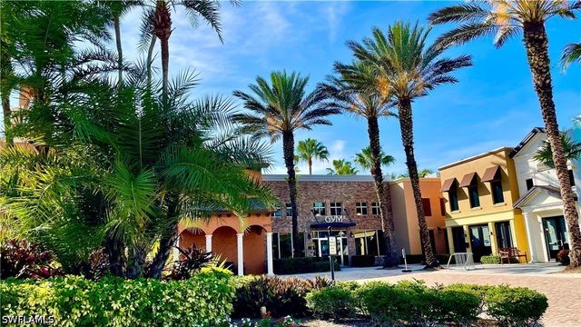 8989 Cambria CIR 1807, Naples, FL 34113