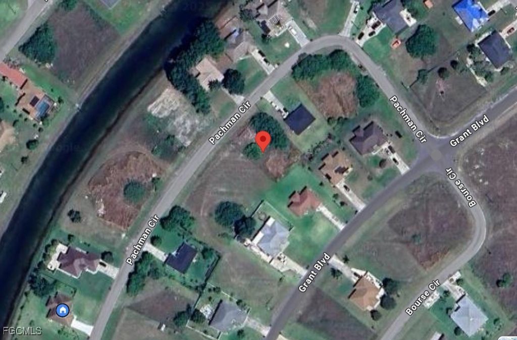 545 Pachman CIR, Lehigh Acres, FL 33974