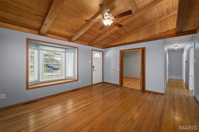 1228 Capri Drive, Crestwood, MO 63126