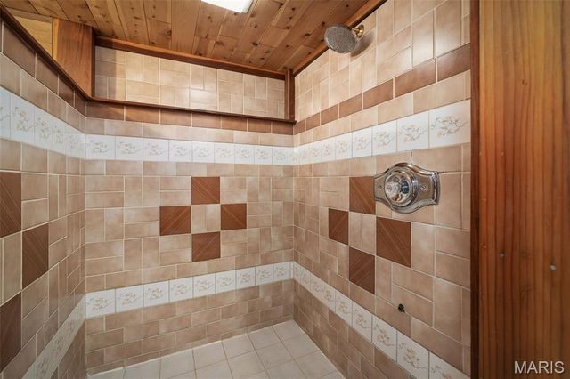 1228 Capri Drive, Crestwood, MO 63126
