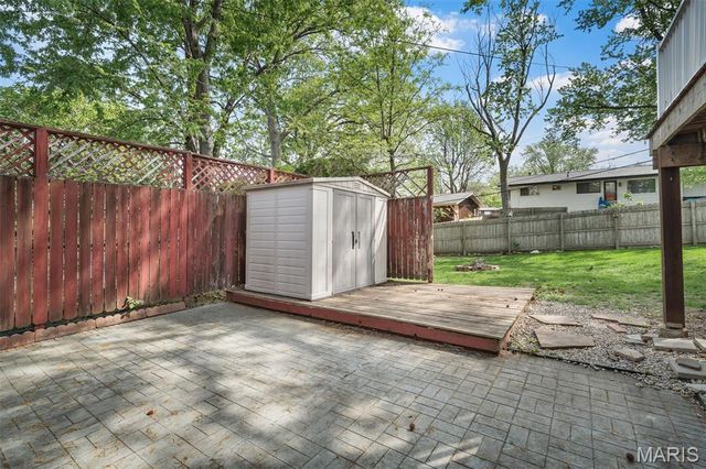 1228 Capri Drive, Crestwood, MO 63126
