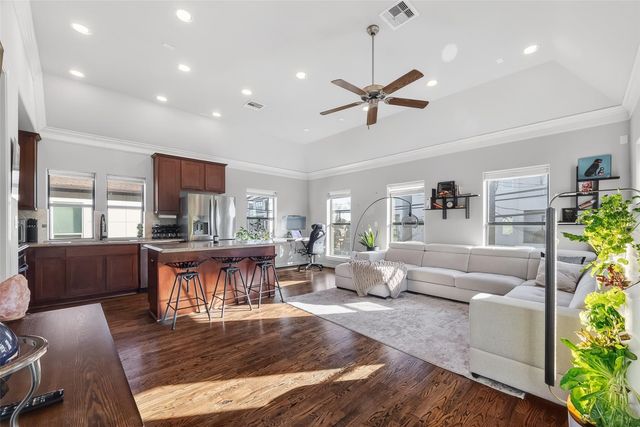 605 Meadow Street, Houston, TX 77020