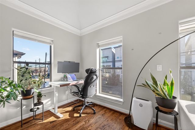 605 Meadow Street, Houston, TX 77020