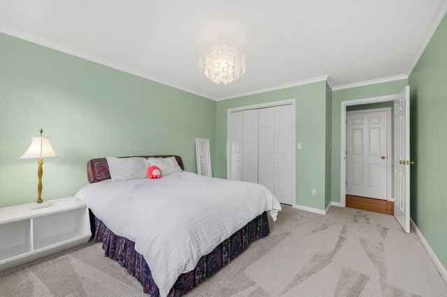 7 James Ave, Middleton, MA 01949