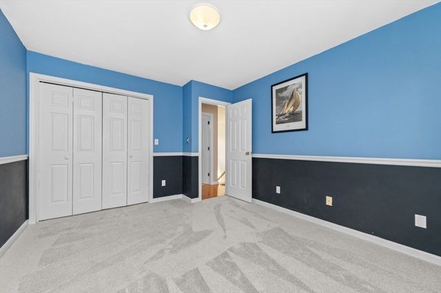 7 James Ave, Middleton, MA 01949