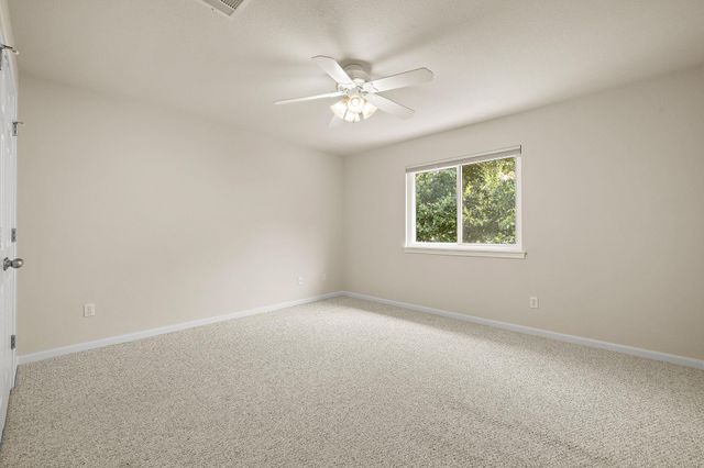 2713 Loyaga DR, Round Rock, TX 78681
