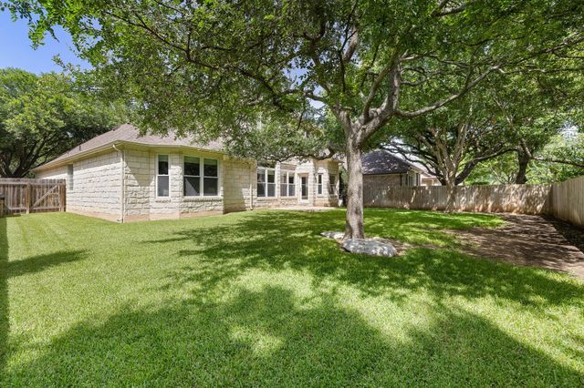 2713 Loyaga DR, Round Rock, TX 78681
