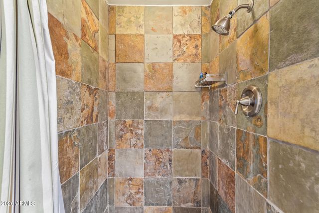 7315 E NORTHLAND Drive 4, Scottsdale, AZ 85251