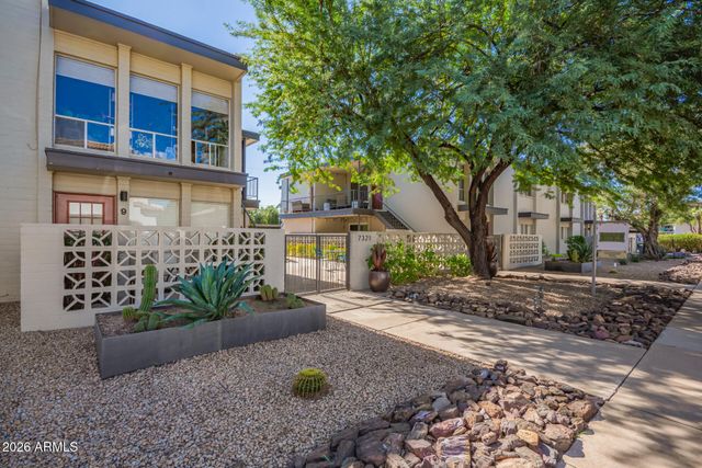 7315 E NORTHLAND Drive 4, Scottsdale, AZ 85251