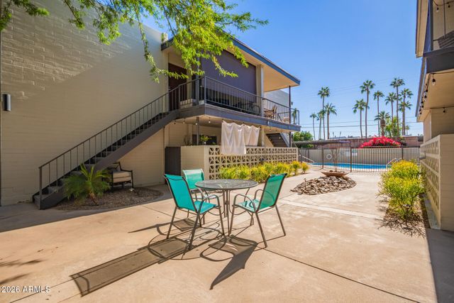 7315 E NORTHLAND Drive 4, Scottsdale, AZ 85251