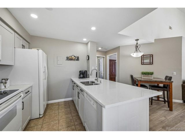 13732 E Lehigh Ave D, Aurora, CO 80014