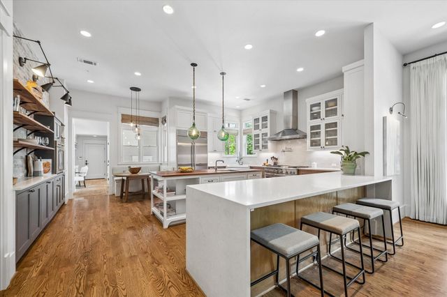 1101 Omar Street, Houston, TX 77009
