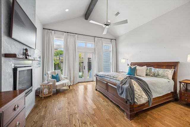 1101 Omar Street, Houston, TX 77009