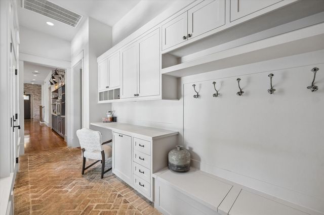 1101 Omar Street, Houston, TX 77009