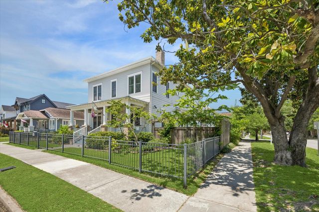 1101 Omar Street, Houston, TX 77009