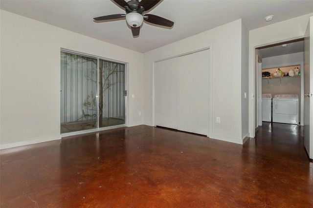 219 W Gray Street, Houston, TX 77019
